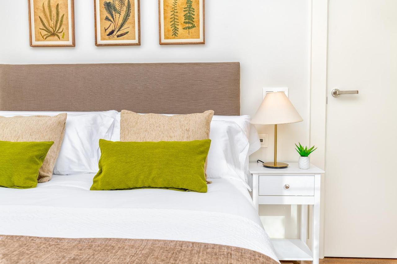 Iloftmalaga Atico Plaza Del Teatro Apartment Luaran gambar