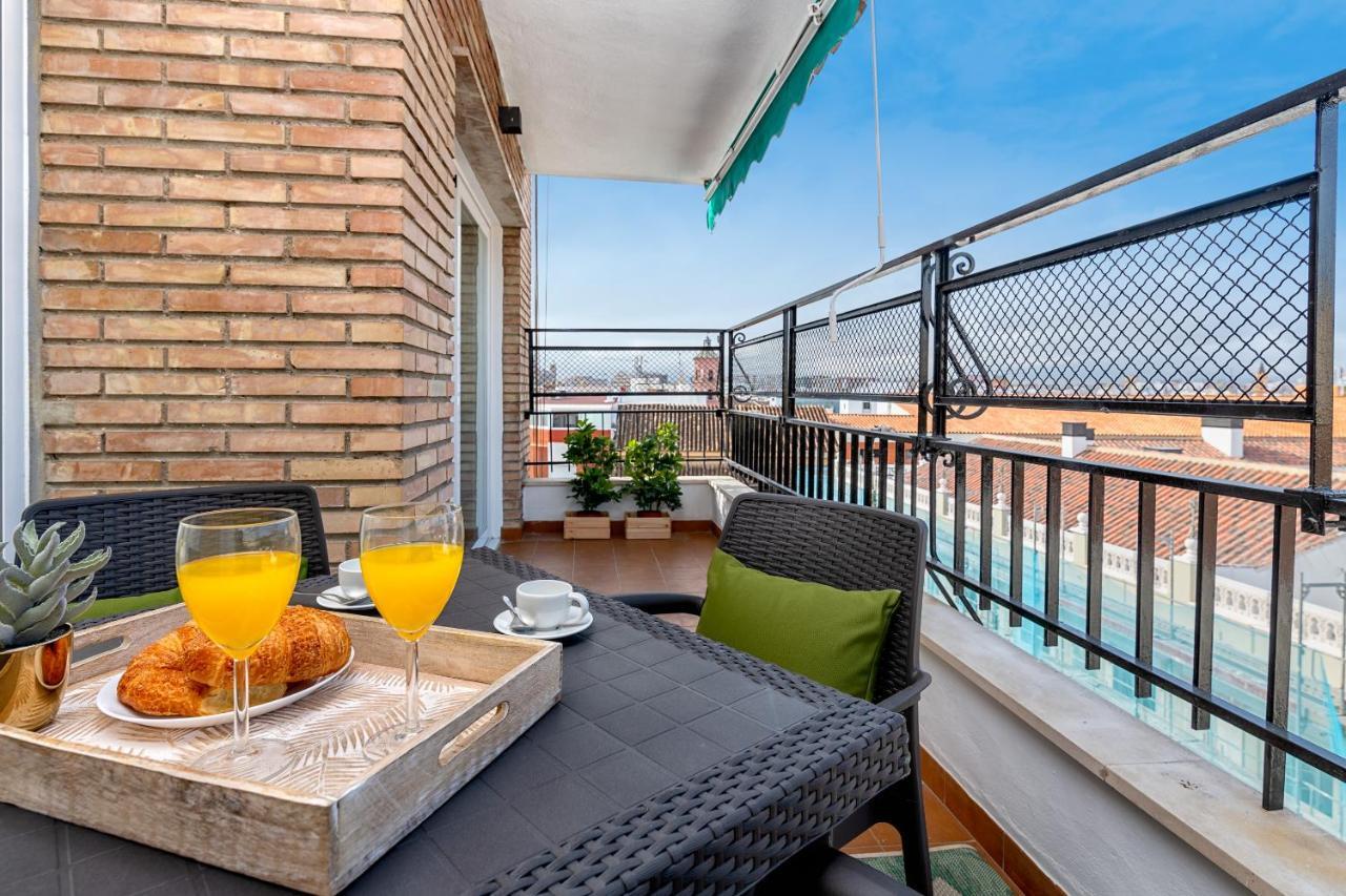 Iloftmalaga Atico Plaza Del Teatro Apartment Luaran gambar